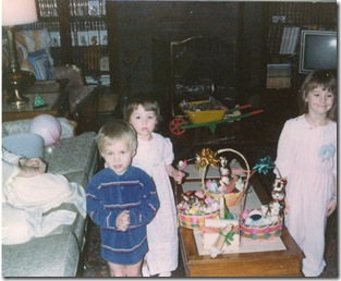 3 kids Easter morn